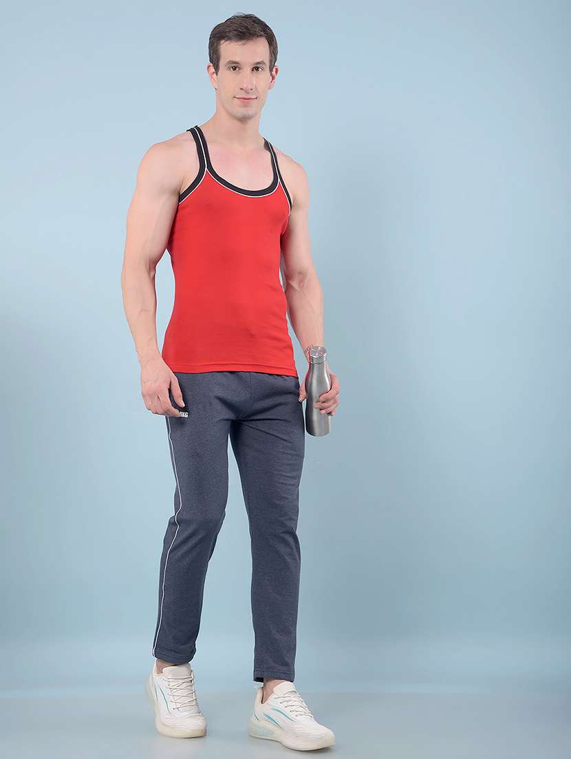 men pack of 2 solid sleeveless vest - 22112244 -  Standard Image - 3