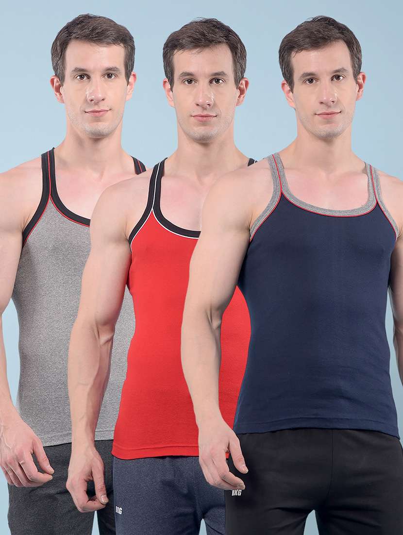 men pack of 3 solid sleeveless vest