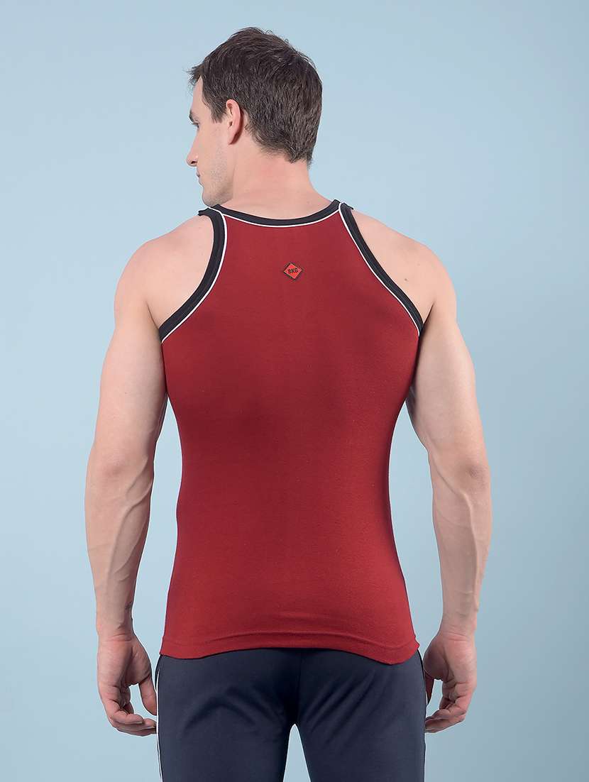 men pack of 7 solid sleeveless vest - 22112249 -  Standard Image - 3