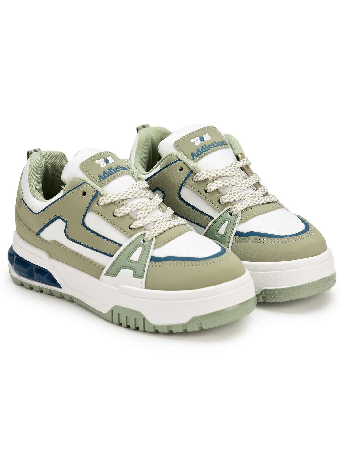 boys lace up sneaker