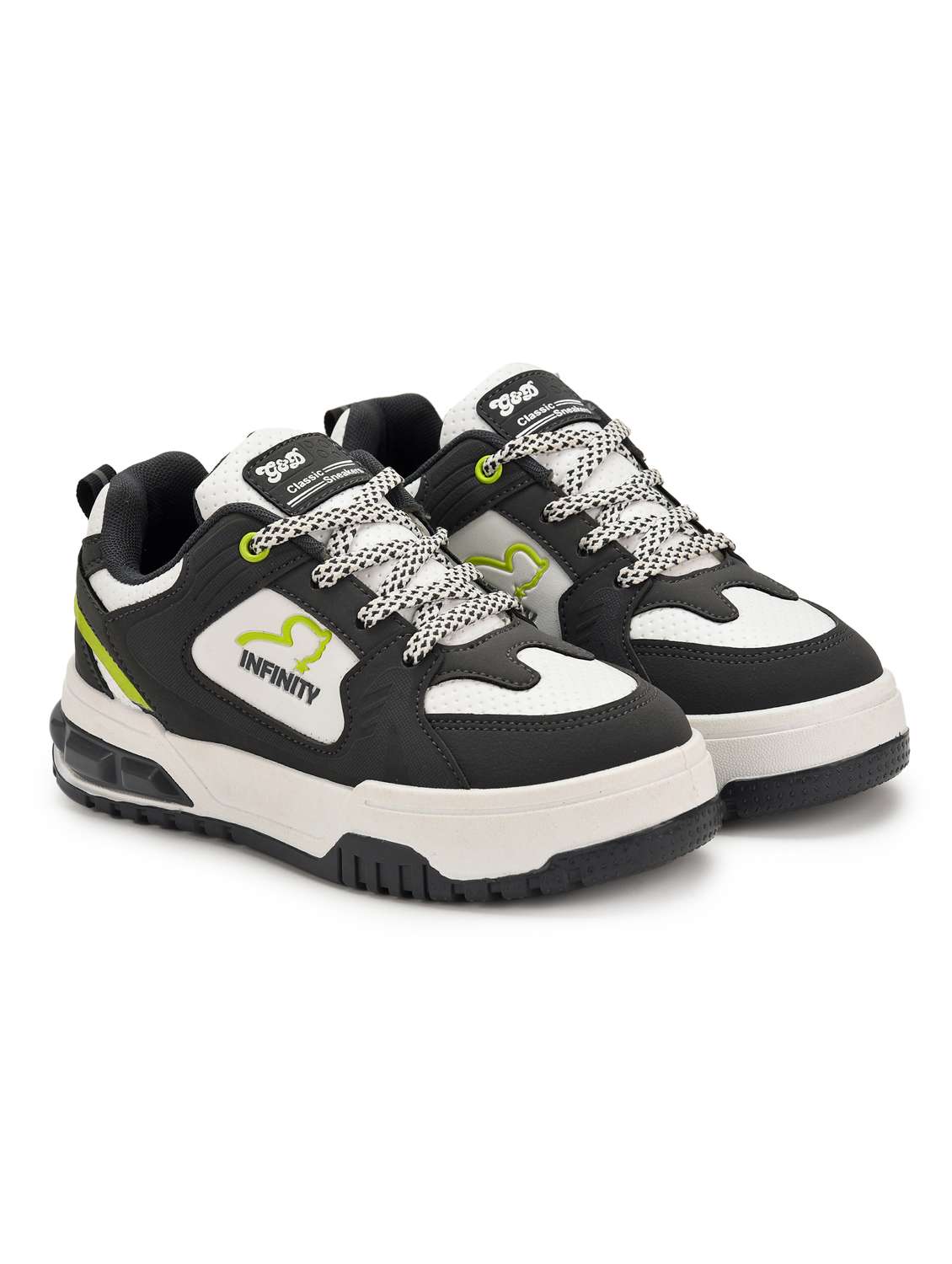 boys lace up sneaker