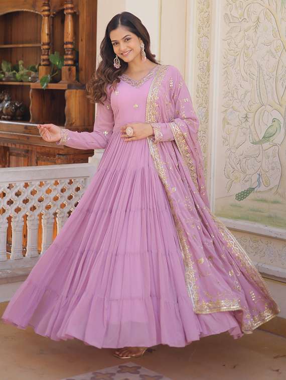 women solid with work long sleeve kurta dupatta set