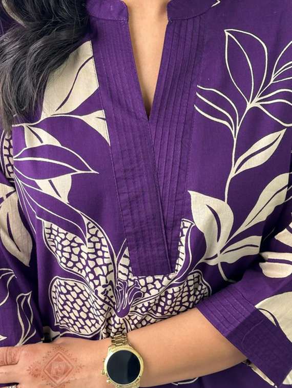 women floral three quarter sleeve kurta palazzo set - 22112646 -  Standard Image - 5