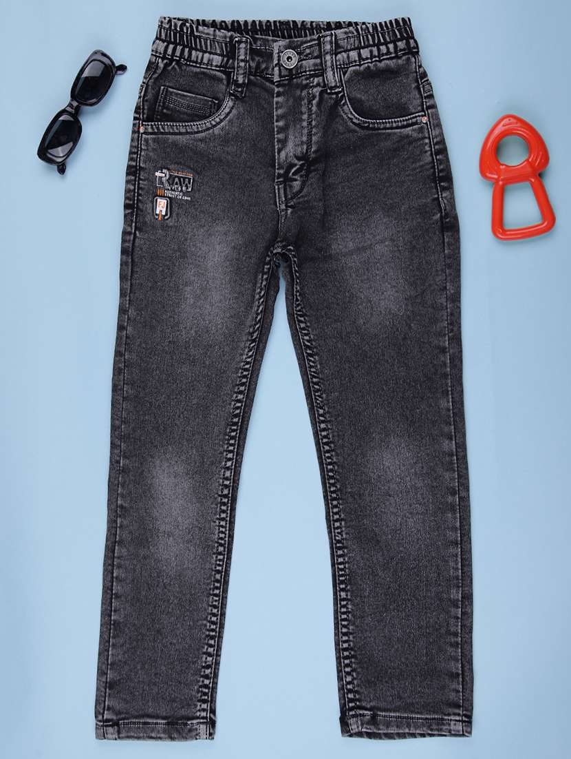 boys solid mid rise slim fit jean