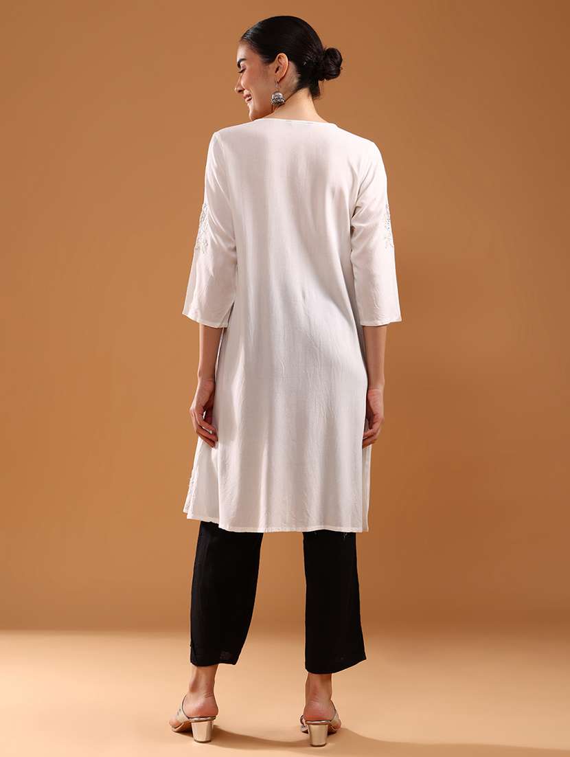 women solid three quarter sleeve a-line kurta - 22130240 -  Standard Image - 3