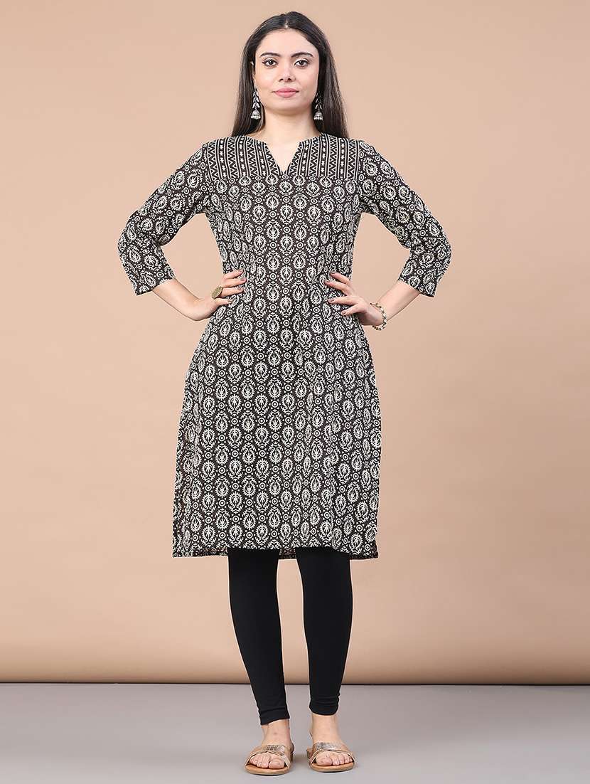 women printed three quarter sleeve straight kurta