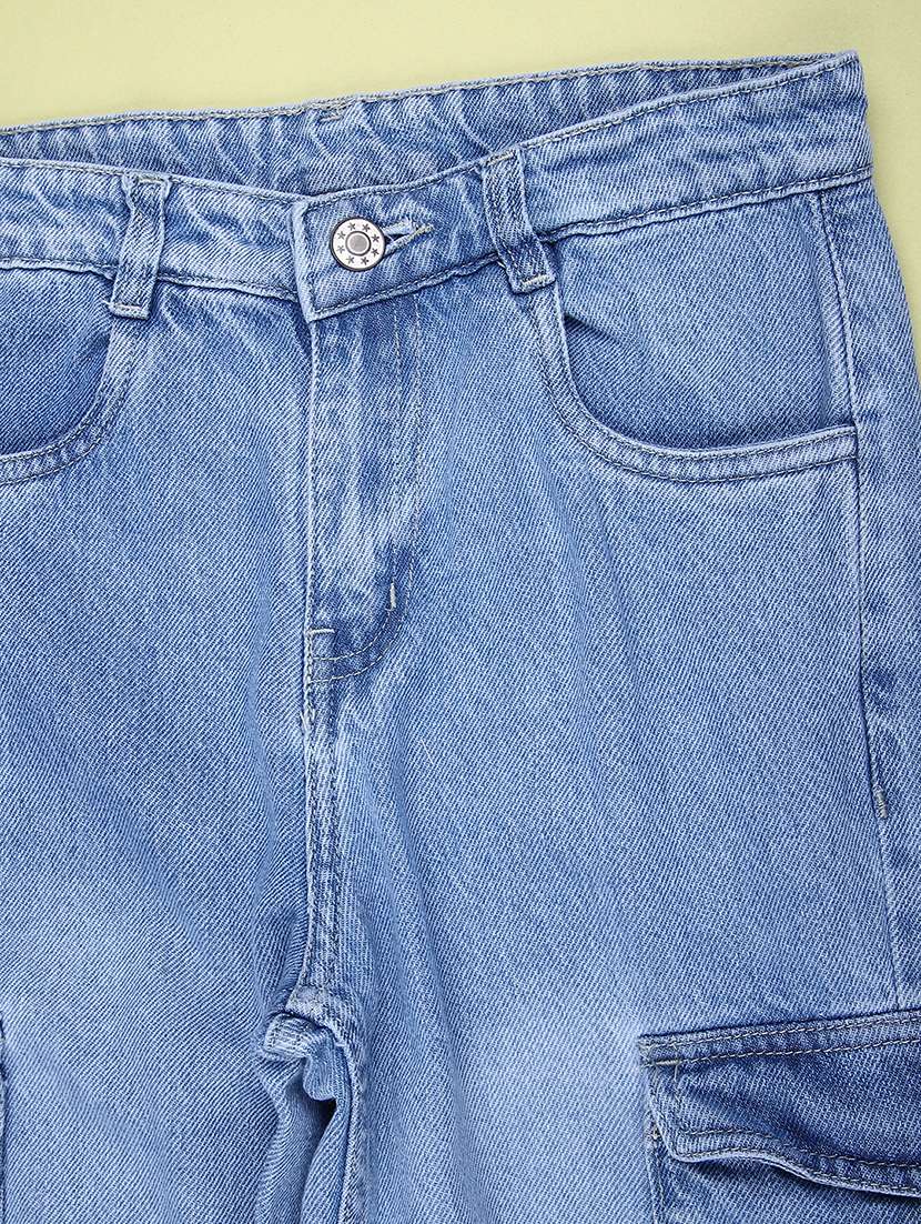 boys plain mid rise relaxed fit cargo - 22131314 -  Standard Image - 3