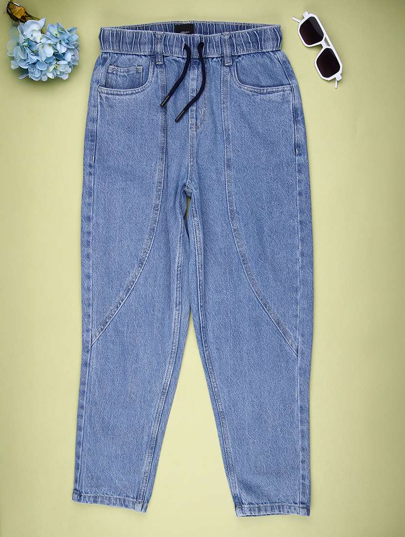 boys solid mid rise relaxed fit jeans