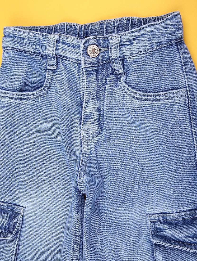 boys plain mid rise relaxed fit cargo - 22131329 -  Standard Image - 3