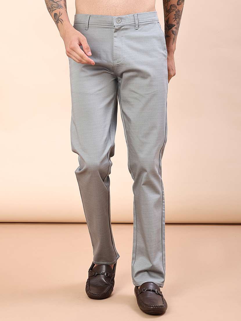 men solid mid rise chinos casual trouser