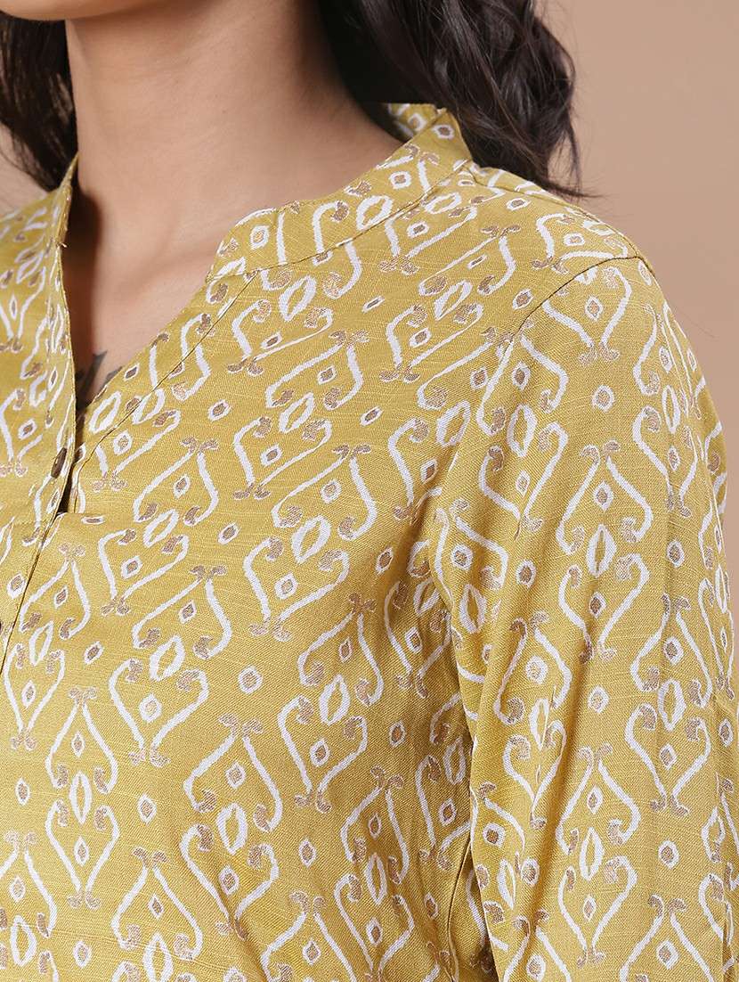 women printed three quarter sleeve straight kurta - 22137075 -  Standard Image - 5