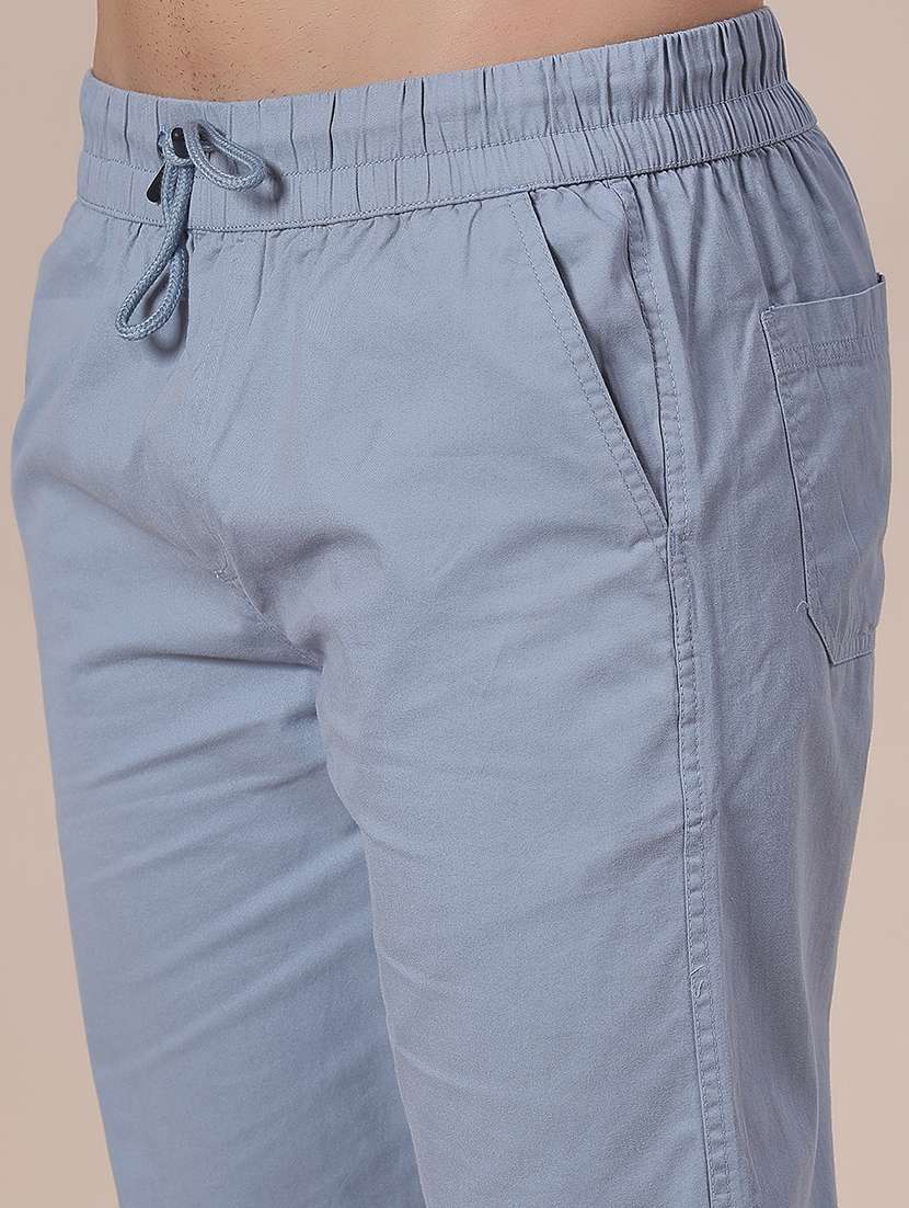 men solid mid rise regular fit jogger - 22138202 -  Standard Image - 5