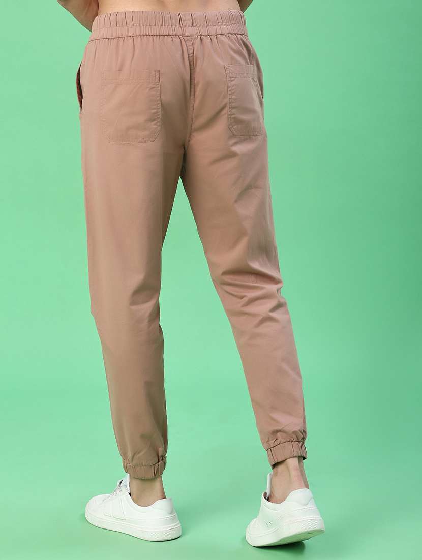 men solid mid rise regular fit jogger - 22138204 -  Standard Image - 3
