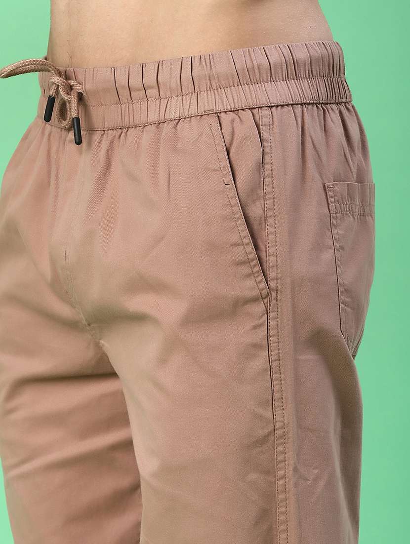 men solid mid rise regular fit jogger - 22138204 -  Standard Image - 5