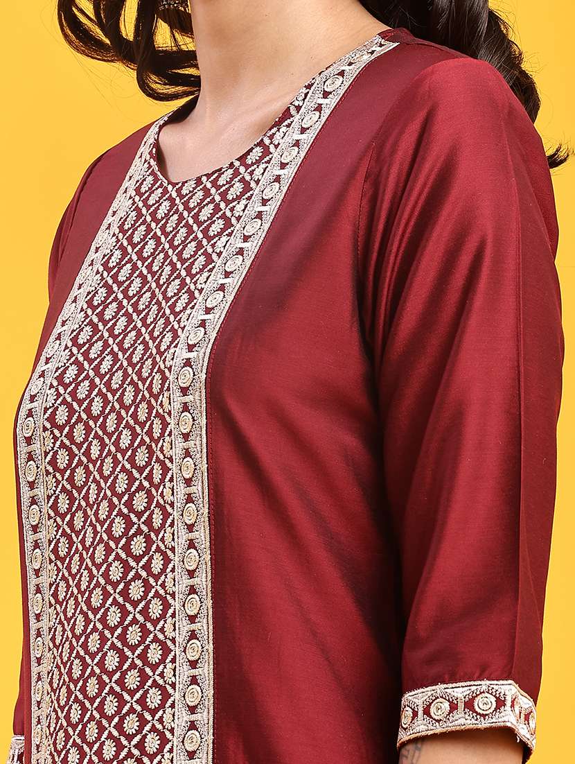 women solid with work three quarter sleeve straight kurta - 22138602 -  Standard Image - 5