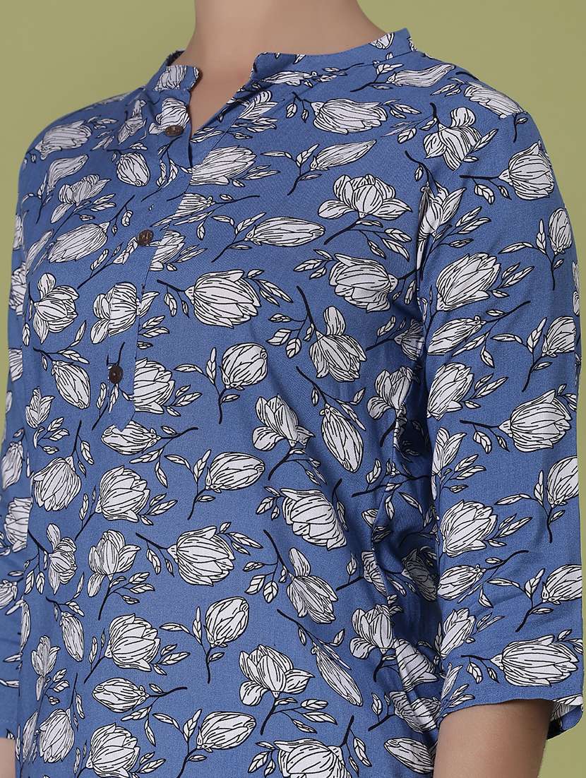 women three quarter sleeve kurta and palazzo set - 22138883 -  Standard Image - 5