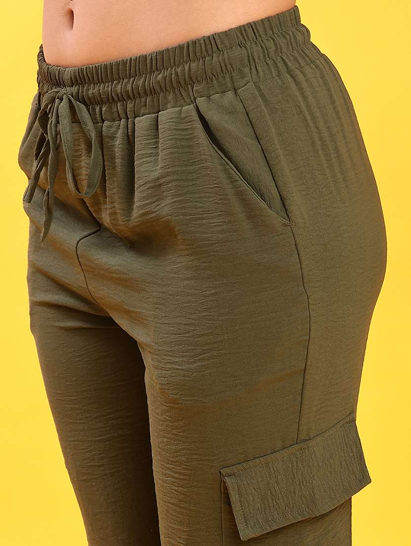 women solid mid rise regular fit cargo - 22139018 -  Standard Image - 5