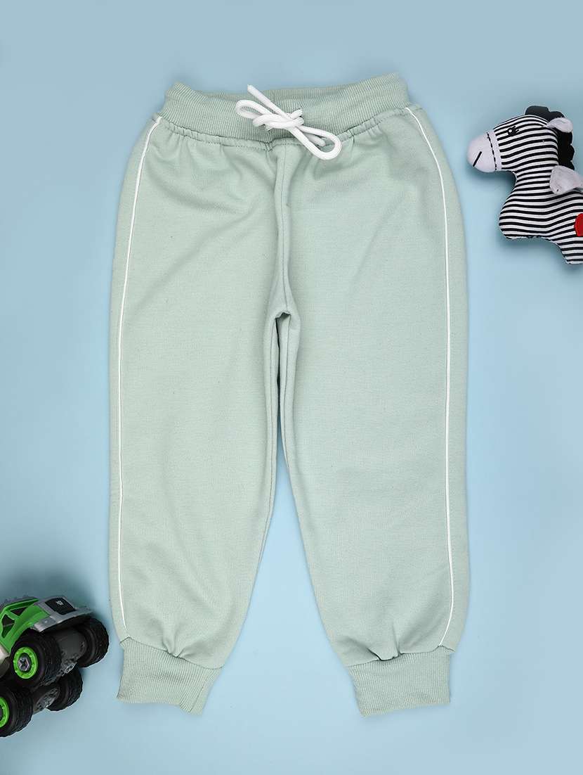 boys solid mid rise jogger