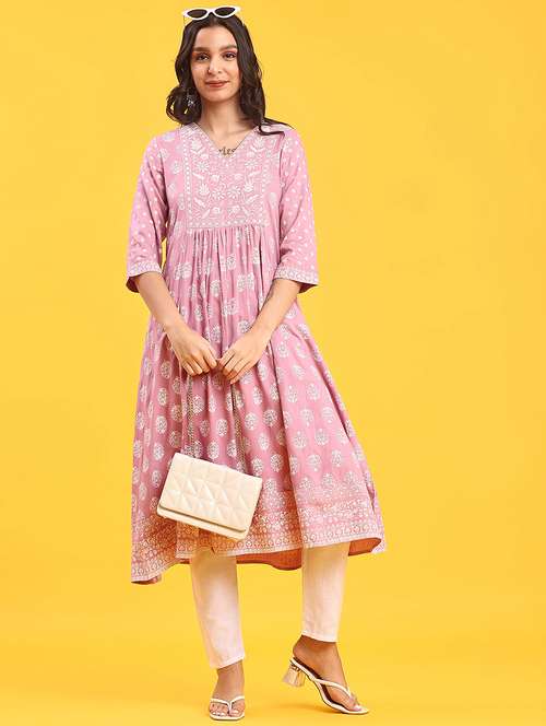 women printed three quarter sleeve a-line kurta - 22139390 -  Standard Image - 0