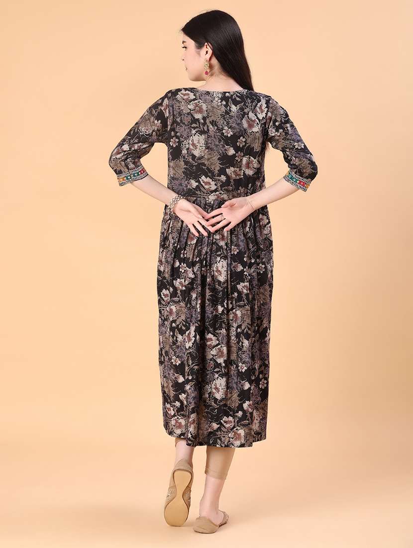 women floral printed three quarter sleeve a-line kurta - 22139551 -  Standard Image - 3