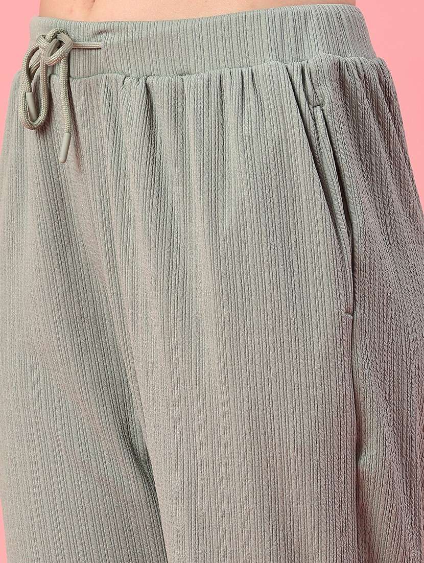 women self design short sleeve t-shirt & trouser co-ords set - 22139605 -  Standard Image - 5