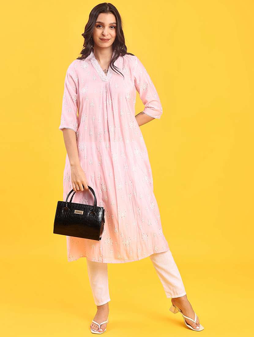 women solid with work three quarter sleeve a-line kurta