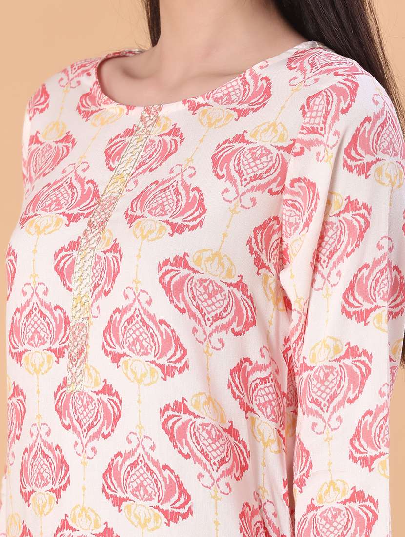 women floral printed three quarter sleeve straight kurta - 22139708 -  Standard Image - 5