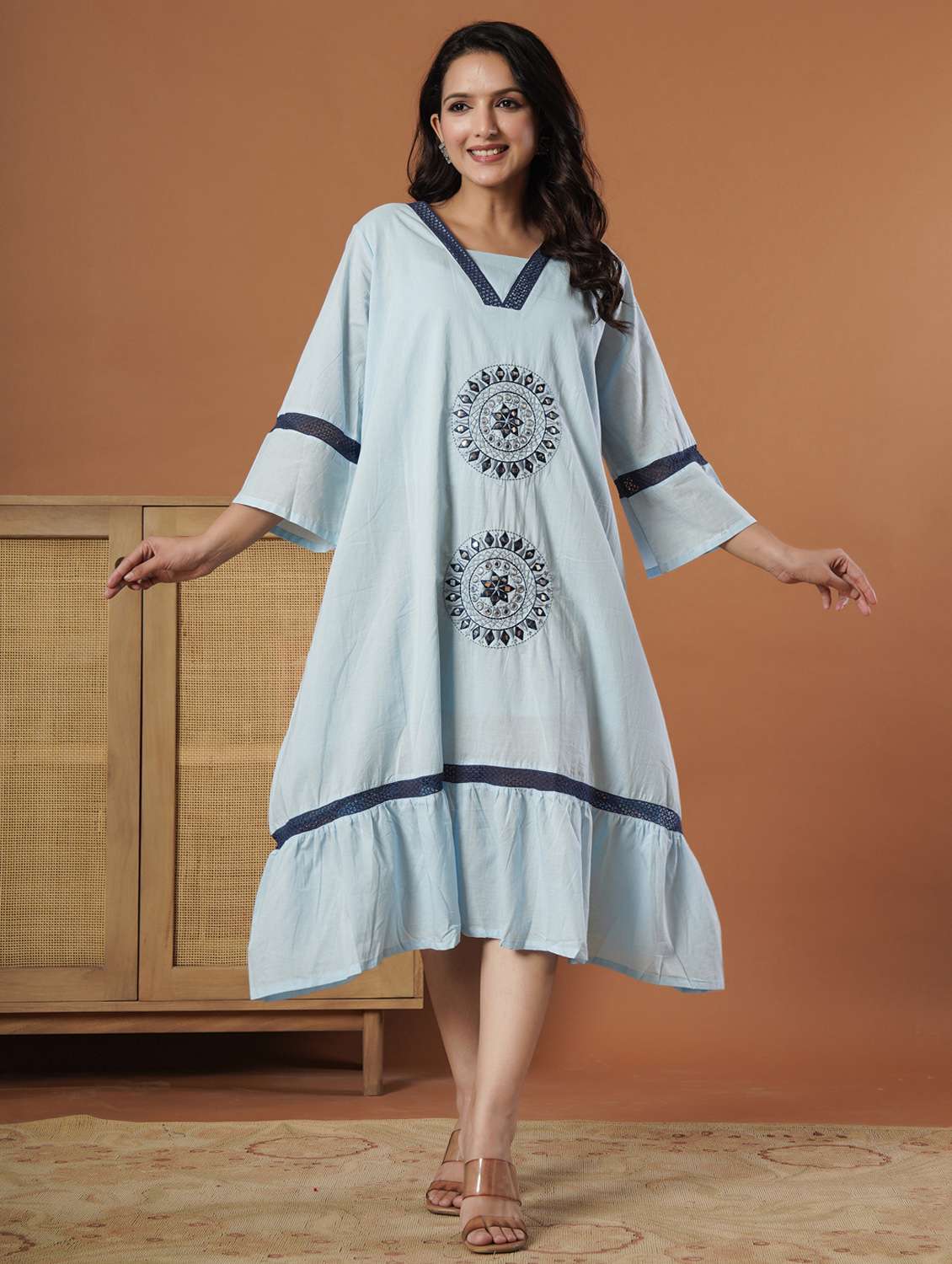 women solid with work square neck a-line ethnic dress