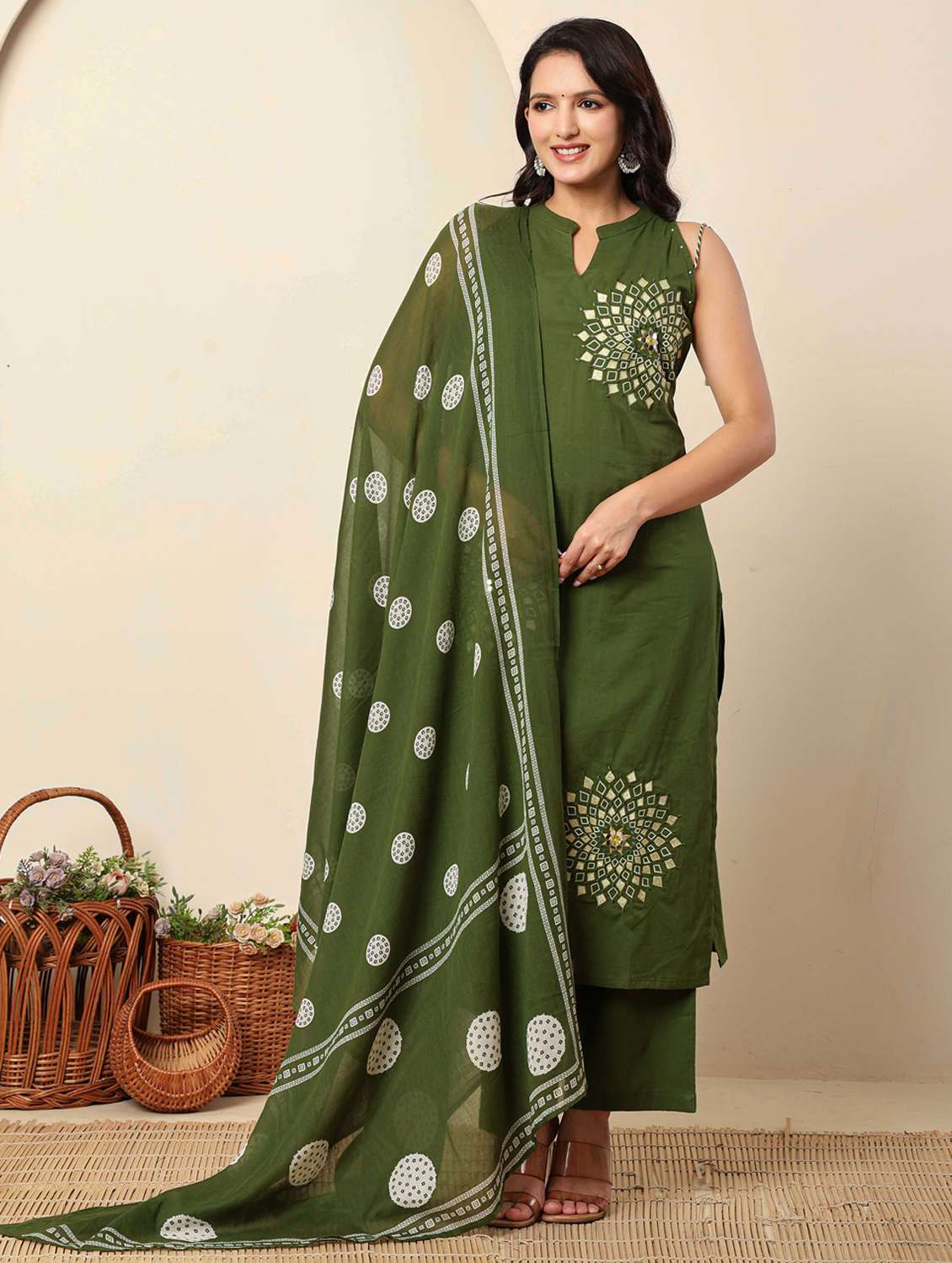 women solid with work sleeveless kurta pant with dupatta set - 22140249 - Zoom Image - 0