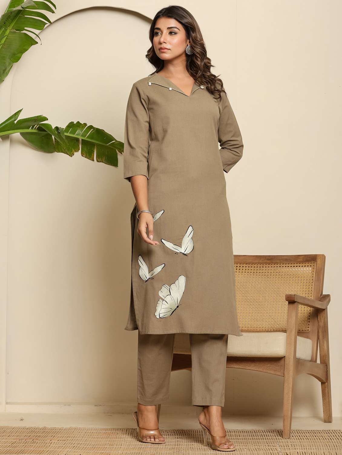 women printed three quarter sleeve kurta pant set - 22140252 - Standard Image - 3