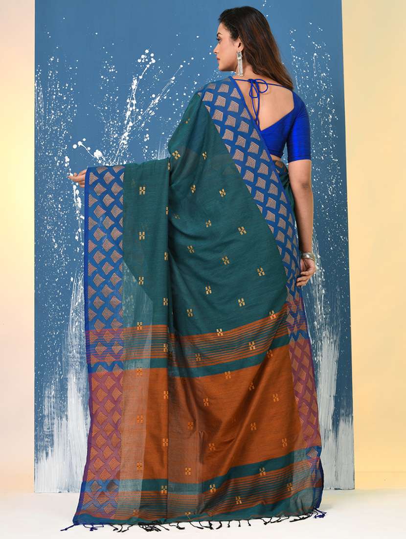 women self design handloom saree with blouse - 22140289 -  Standard Image - 3