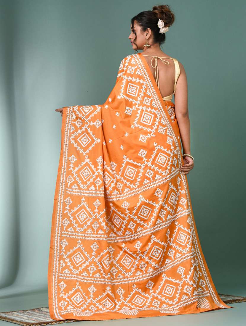 women solid with work handloom saree with blouse - 22140350 - Standard Image - 3