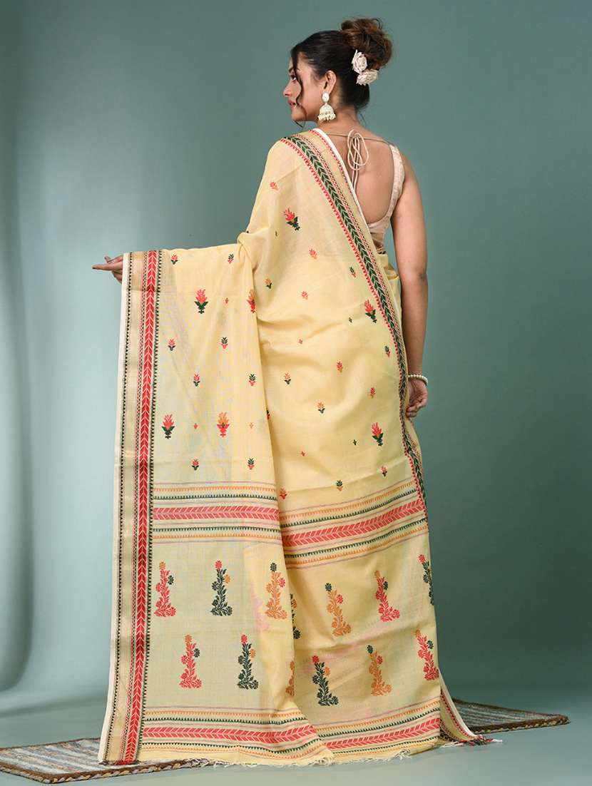 women self design handloom saree with blouse - 22140370 - Standard Image - 3