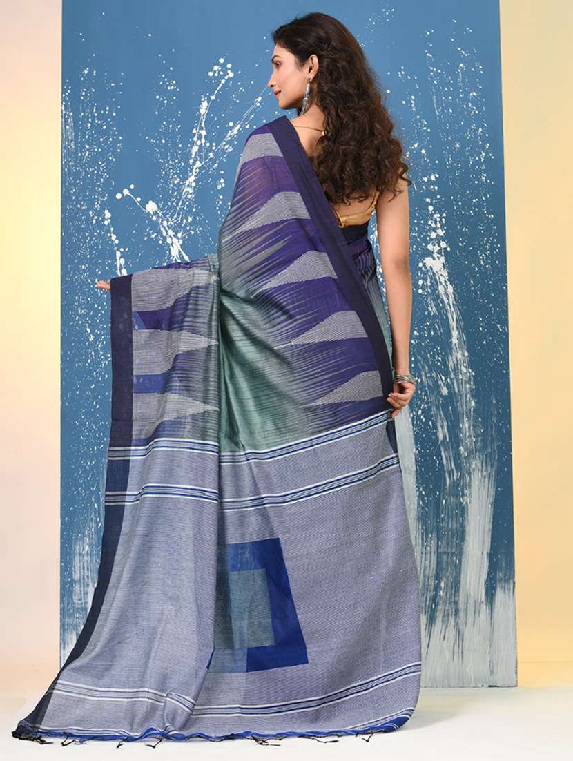 women self design handloom saree with blouse - 22140386 -  Standard Image - 3