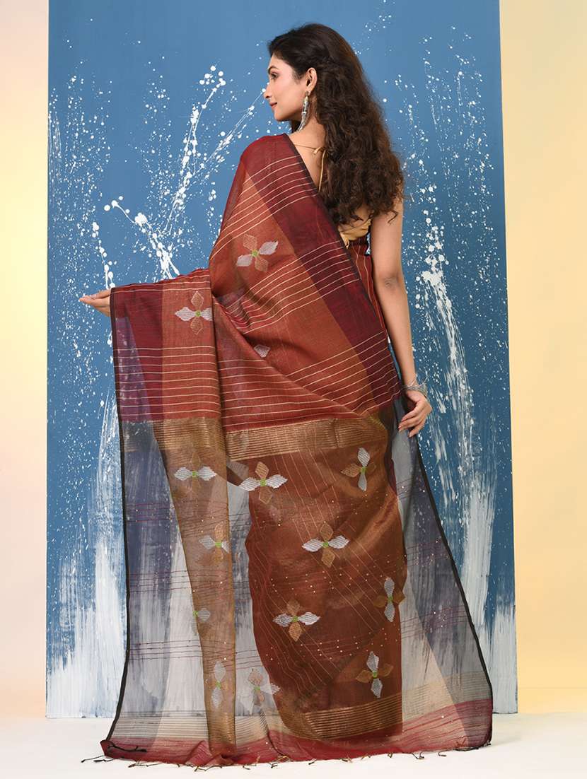 women self design handloom saree with blouse - 22140391 -  Standard Image - 3