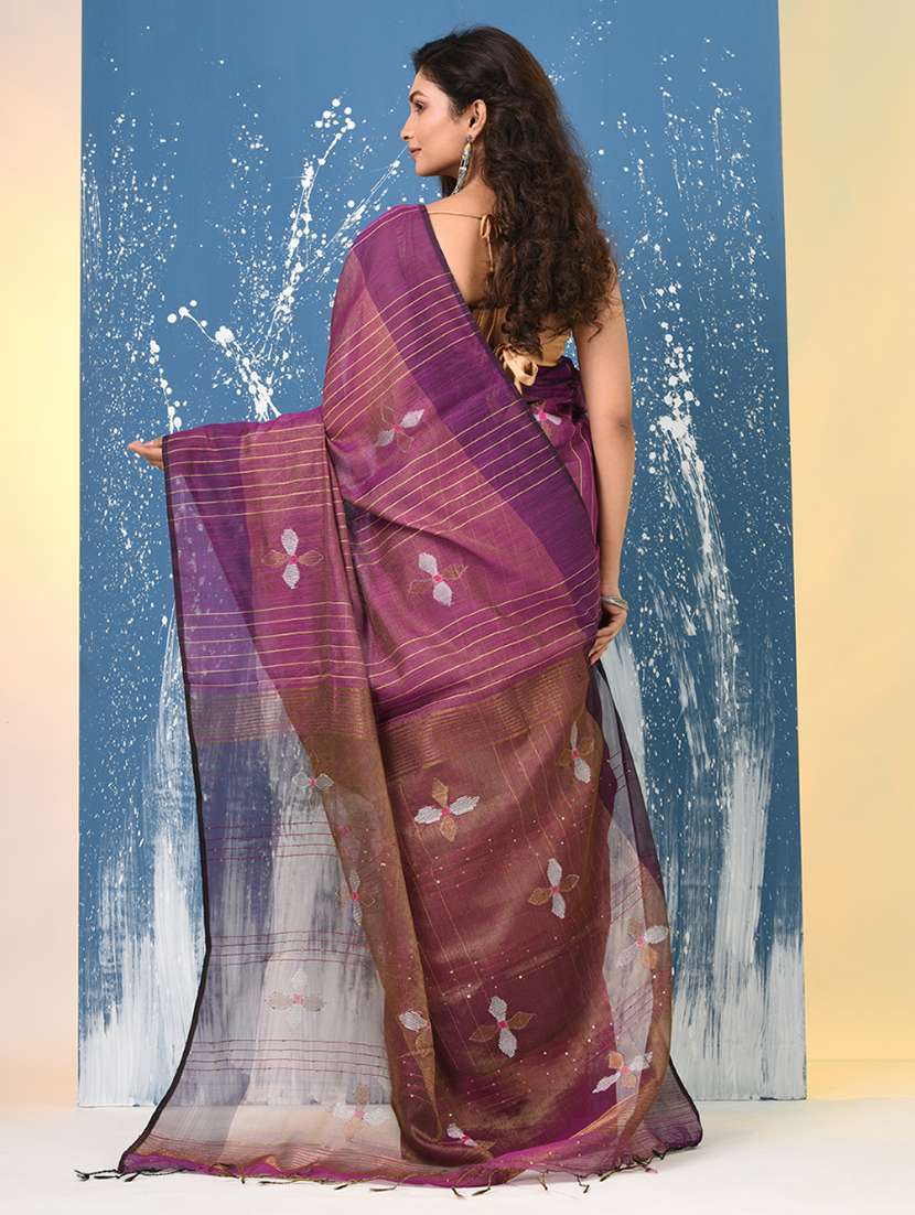 women self design handloom saree with blouse - 22140392 -  Standard Image - 3