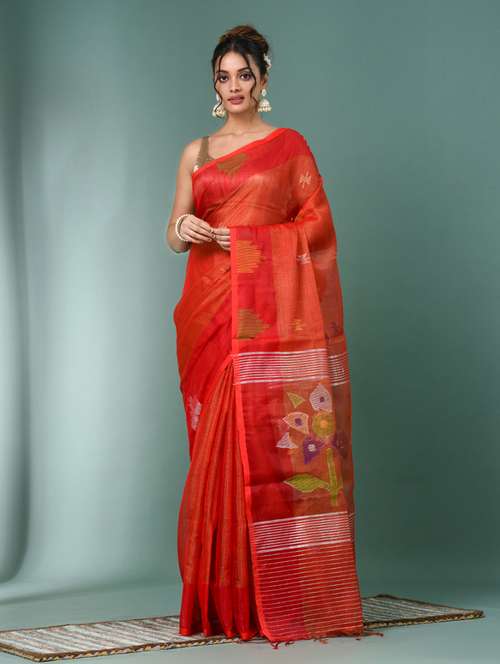 women self design handloom saree with blouse - 22140402 - Standard Image - 0