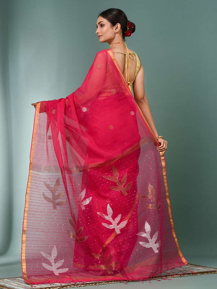 women self design handloom saree with blouse - 22140406 - Standard Image - 3