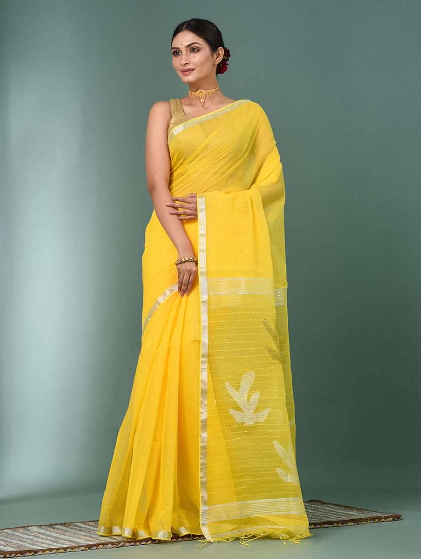 women self design handloom saree with blouse - 22140410 -  Zoom Image - 0