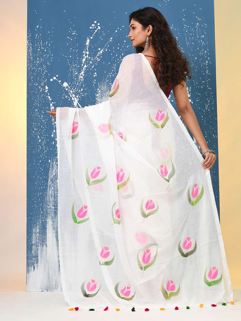 women floral printed handloom saree - 22140424 - Standard Image - 3