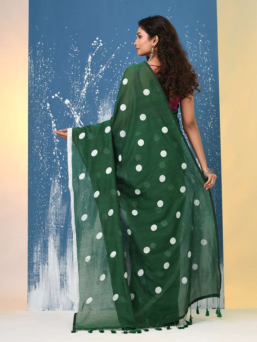 women polka dot handloom saree with blouse - 22140463 -  Standard Image - 3