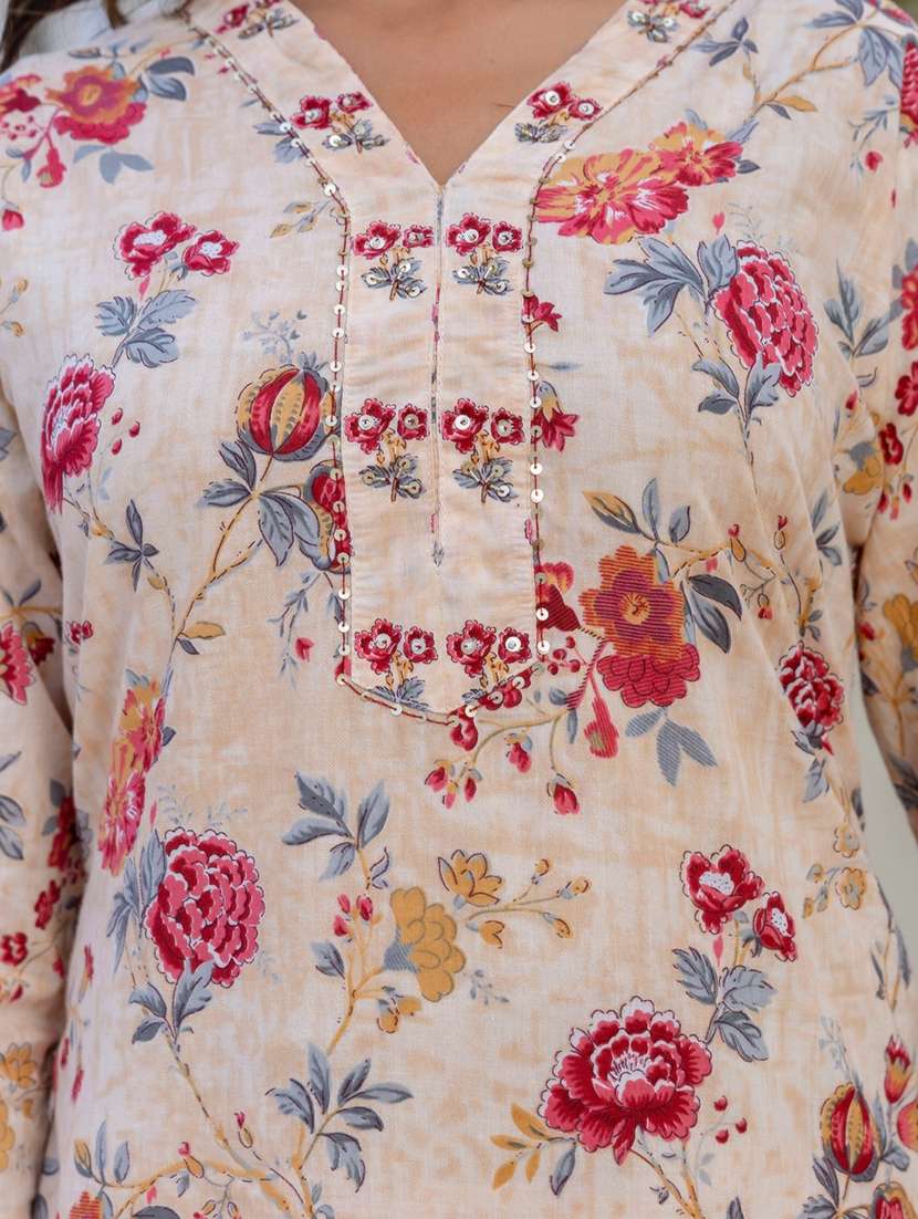 women floral printed three quarter sleeve kurta pant with dupatta set - 22140534 -  Standard Image - 5