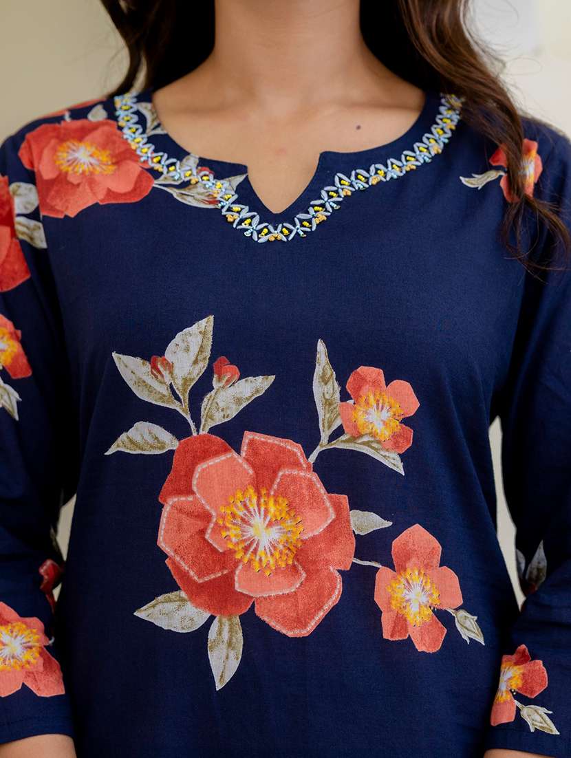 women floral printed three quarter sleeve kurta pant with dupatta set - 22140535 -  Standard Image - 5