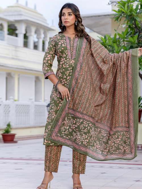 women floral printed three quarter sleeve kurta pant with dupatta set - 22140536 -  Standard Image - 0