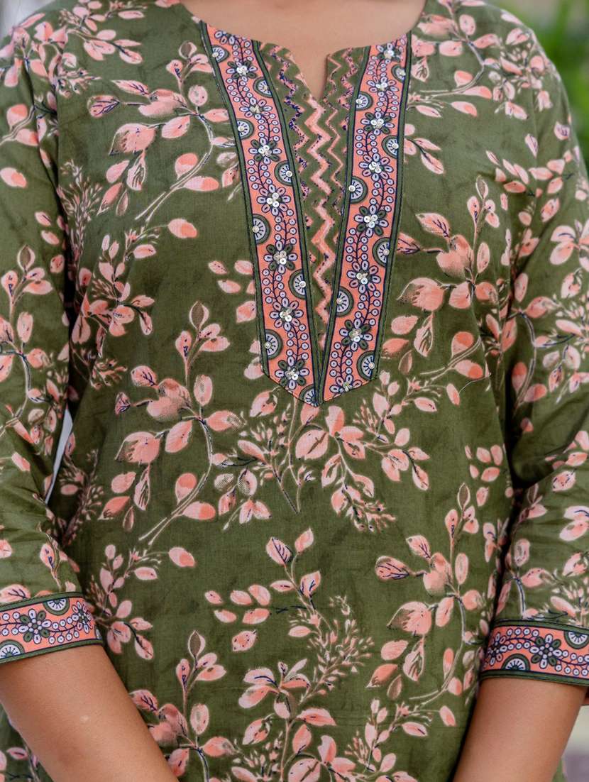 women floral printed three quarter sleeve kurta pant with dupatta set - 22140536 -  Standard Image - 5