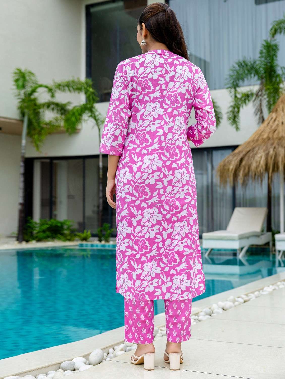 women floral printed three quarter sleeve kurta pant with dupatta set - 22140539 -  Standard Image - 3