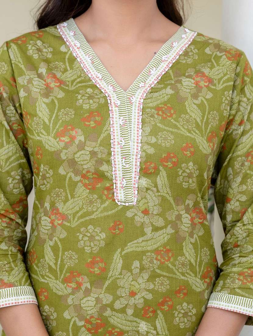 women floral printed three quarter sleeve kurta pant with dupatta set - 22140541 - Standard Image - 5