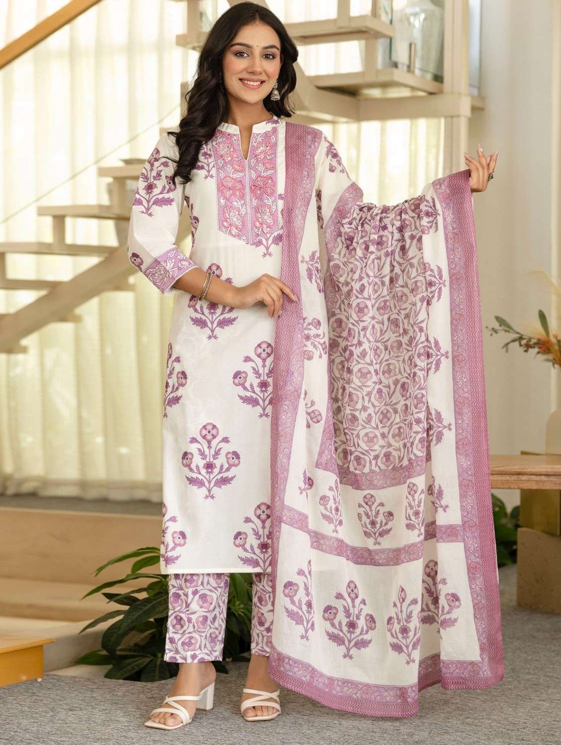 women floral printed three quarter sleeve kurta pant with dupatta set - 22140554 -  Zoom Image - 0