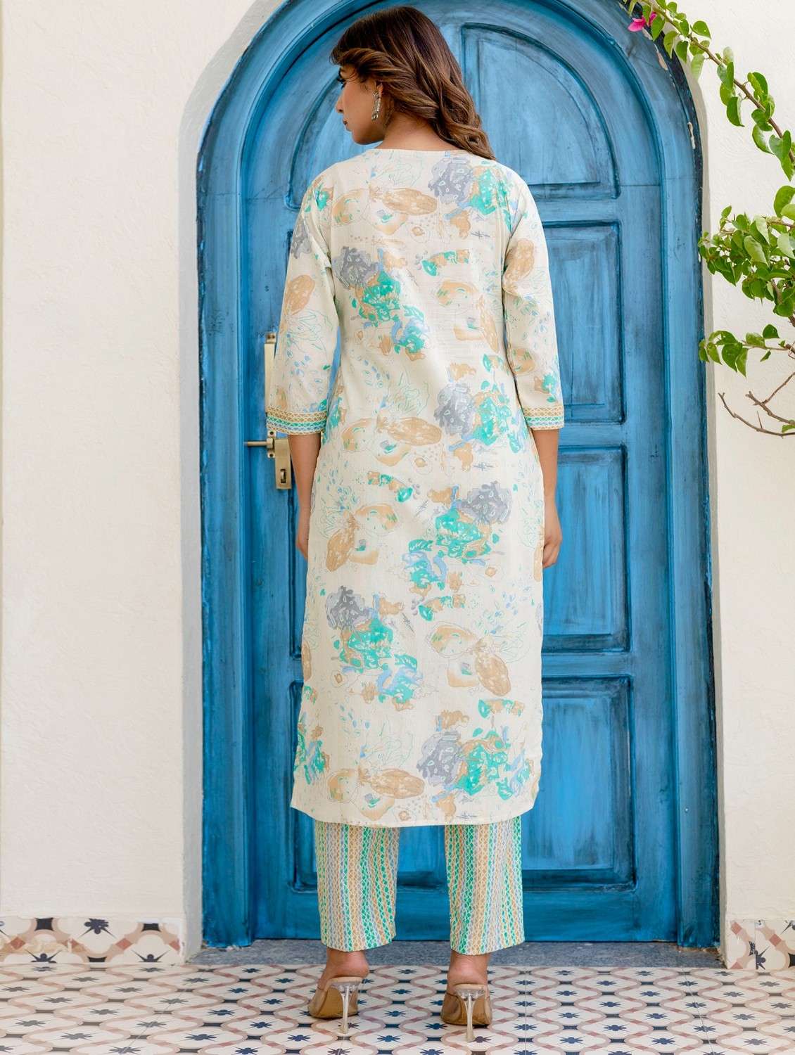 women printed three quarter sleeve kurta pant with dupatta set - 22140558 -  Standard Image - 5