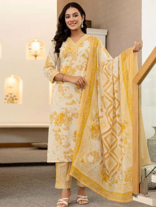 women printed three quarter sleeve kurta pant with dupatta set - 22140559 -  Standard Image - 0